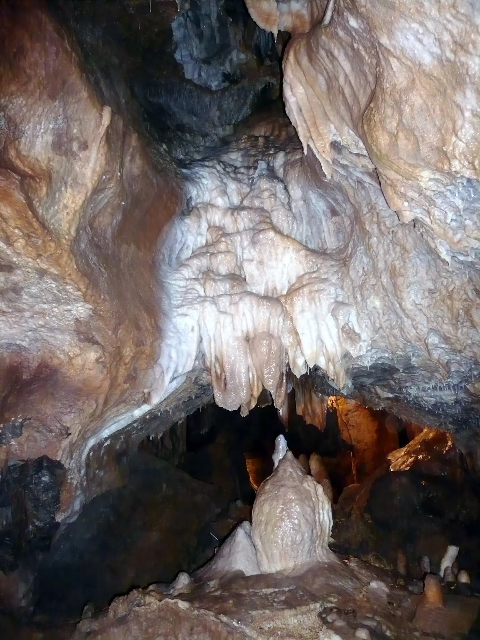 Cueva de las estalactitas de Attendorn: visita práctica a la Atta-Höhle en Sauerland