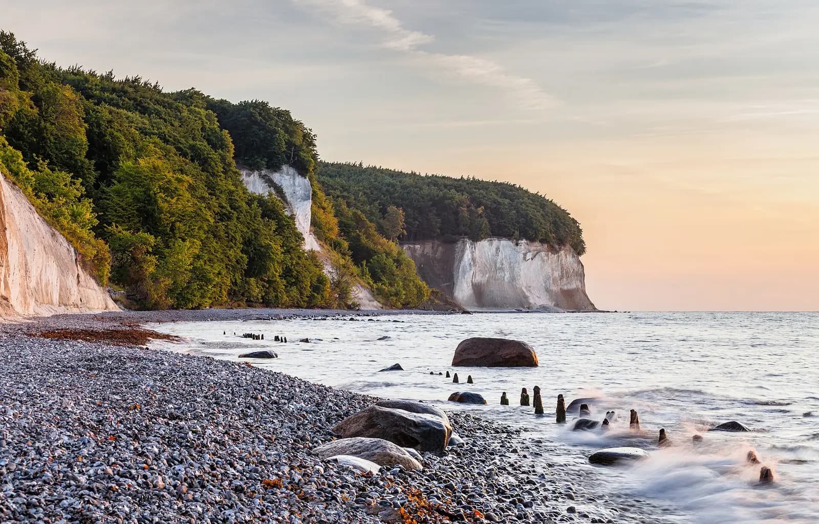 Parque Nacional de Jasmund: los acantilados de tiza más altos de Alemania en solo 30 km²