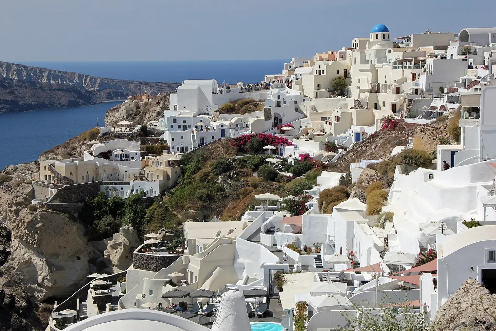 Pueblo de Oia: por qué sigue siendo el más visitado de Santorini aunque ya no sea secreto