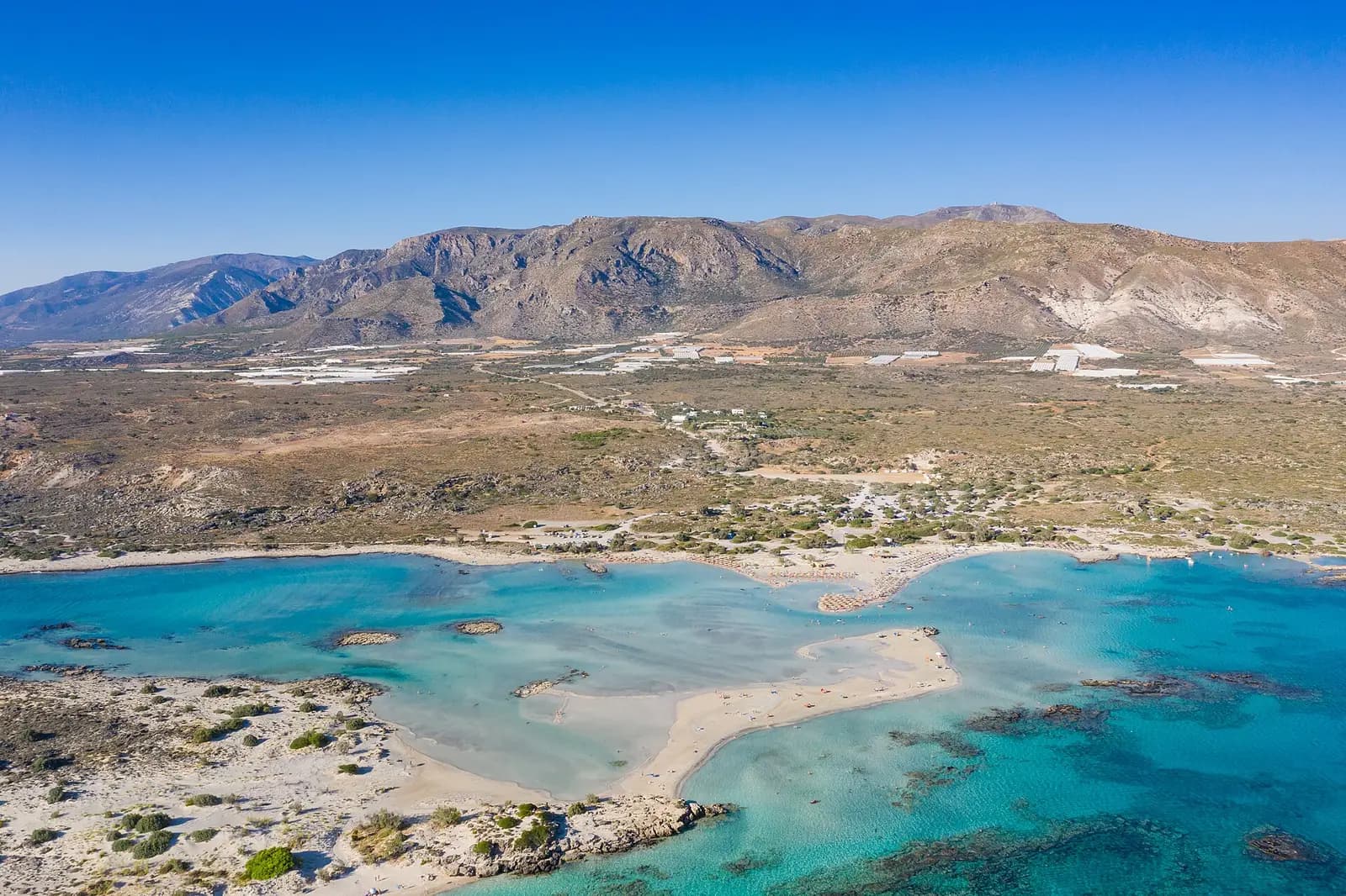 Playa de Elafonisi: arena rosa, laguna poco profunda y 6 km de costa en el extremo suroeste de Creta